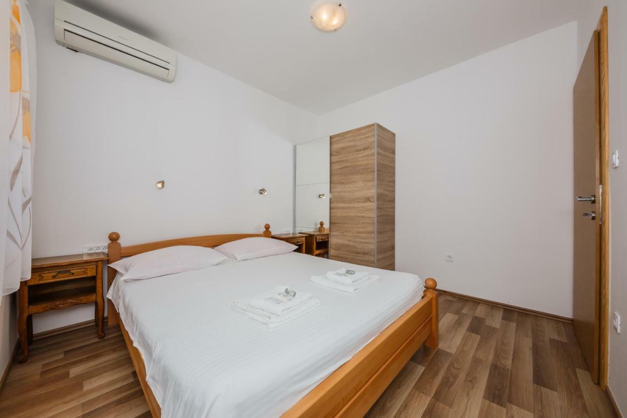 Apartments Selak Split Eksteriør bilde