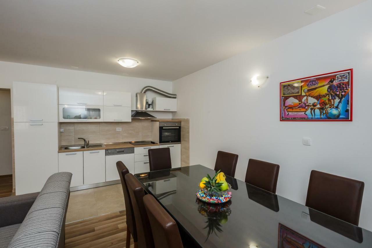Apartments Selak Split Eksteriør bilde